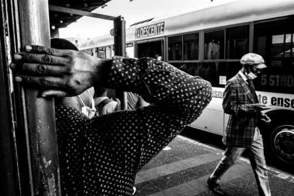 Read more about the article Behind this shot : Bus station